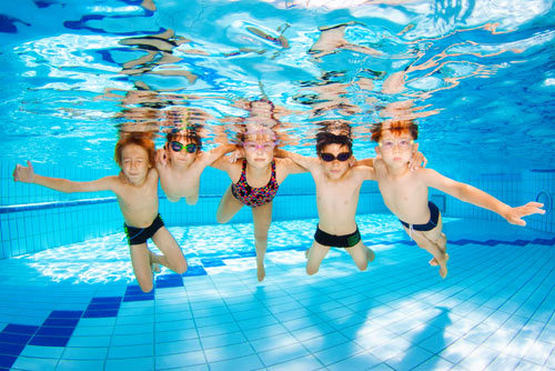 Reportage en piscine adolescents - Frédéric LECHAT, photographe professionnel subaquatique.